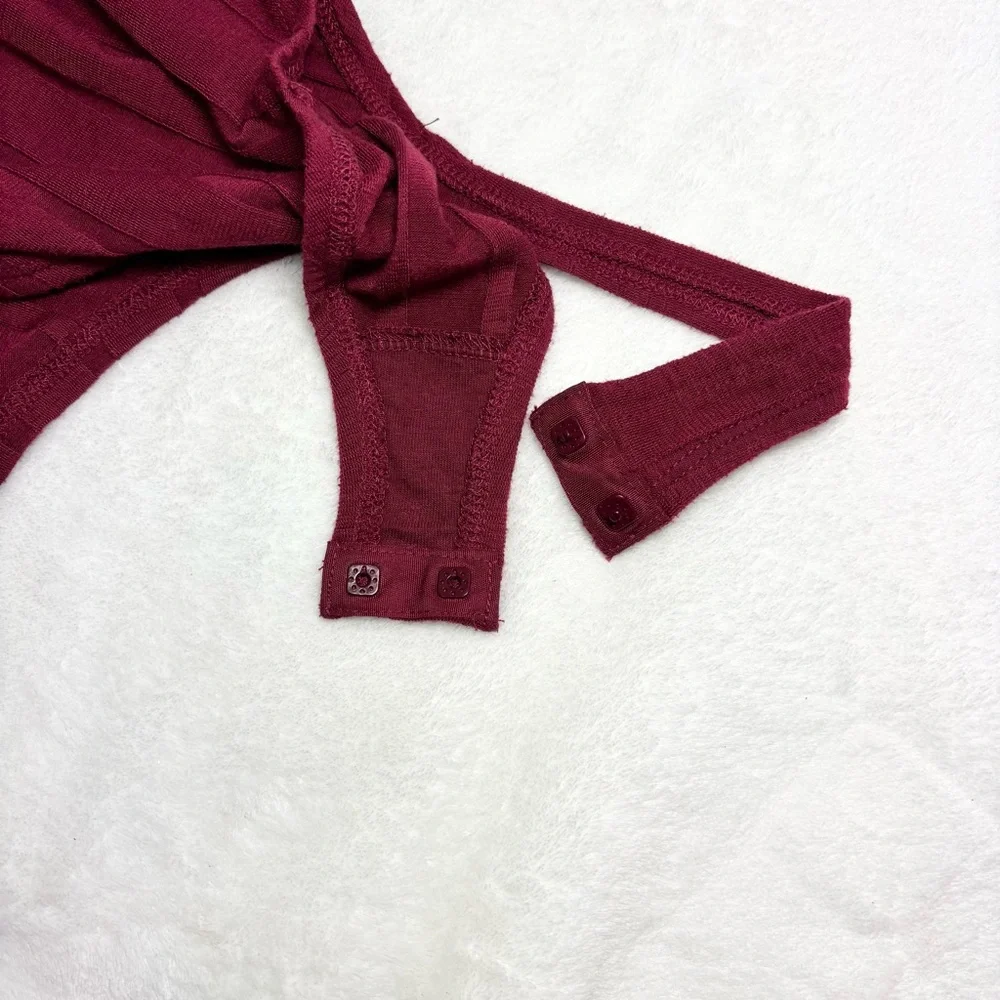 FREE PEOPLE INTIMATELY WINE RED LONG‎ SLEEVE BESIDE ME RIBBED THONG BODYSUIT S